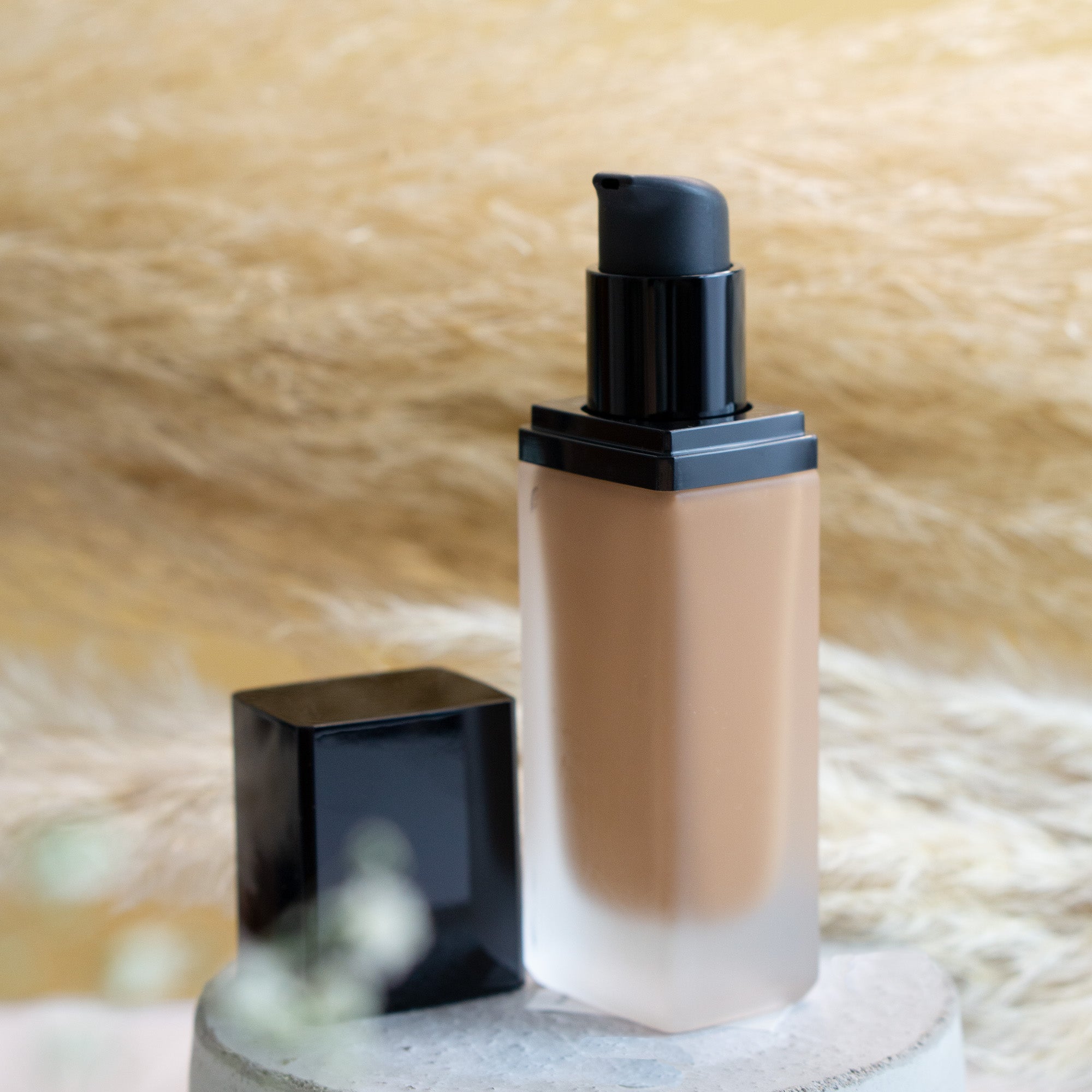 Foundation with SPF - Seashell - The Vegan Shop